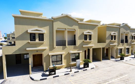 V-43 5BHK Unfurnished Family Compound in Markhiya